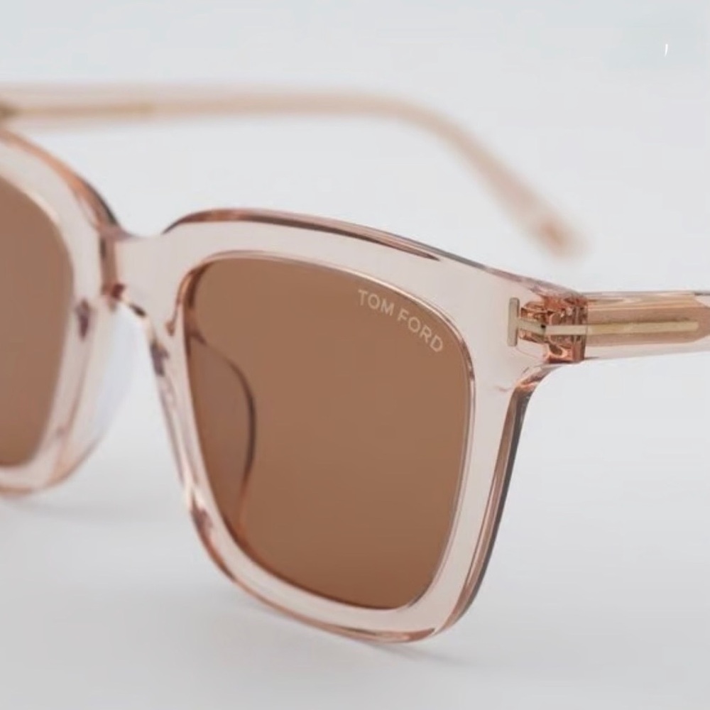 New! Tom Ford Pink Sunglasses FT0970-K 72E, Authentic - Picture 4 of 15
